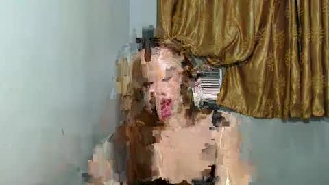 Snapshot of lovelychin69 chatting on January 2025 12:58:01 PM lovelymea69 online show from January 2025 12:58:01 PM