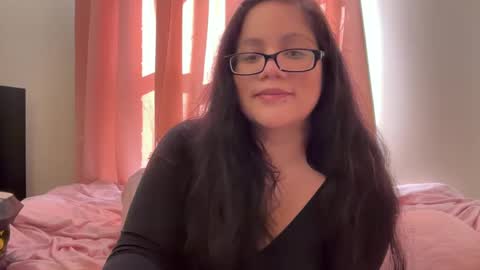 Snapshot of lovelykatiebabe chatting on September 2025 01:22:01 PM lovelykatiebabe online show from September 2025 01:22:01 PM