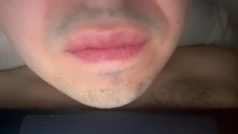 Snapshot of lovelykizz chatting on October 2025 01:53:02 AM lovelykizz online show from October 2025 01:53:02 AM