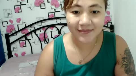 Snapshot of lovelyladylynxxx chatting on June 2026 11:49:01 PM LocwlyLSYlYNXXX online show from June 2026 11:49:01 PM