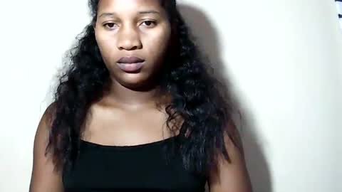 Snapshot of lovelylarra chatting on May 2026 08:51:01 PM lovelylarra online show from May 2026 08:51:01 PM