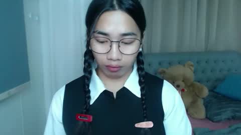 lovelymae18 online show from February 2026 10:42:01 PM