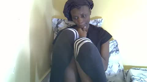 Snapshot of lovelymee2 chatting on October 2025 10:14:02 AM lovelymee2 online show from October 2025 10:14:02 AM