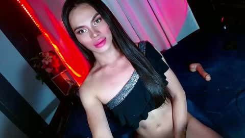 Snapshot of lovelymiss_shyna11 chatting on December 2024 03:55:01 PM lovelymiss_shyna11 online show from December 2024 03:55:01 PM