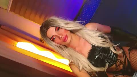 lovelymiss_shyna11 online show from April 2026 08:56:01 AM