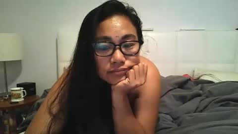 Angelquey online show from February 2026 06:46:01 PM