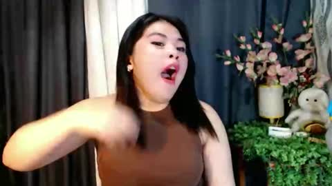 Snapshot of lovelyrhean chatting on September 2025 08:18:01 AM Rhean online show from September 2025 08:18:01 AM
