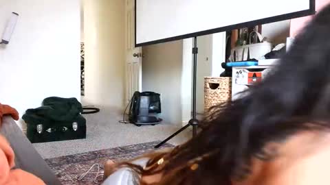 lovelyxmacii online show from April 2026 11:21:02 PM