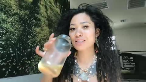 lovelyxmacii online show from July 2026 10:02:02 PM