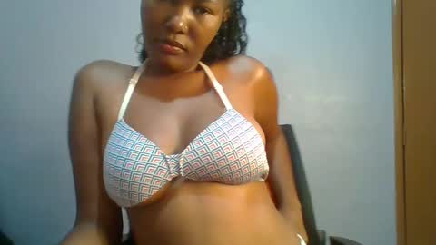 Snapshot of lovelyy_dreams chatting on March 2026 05:55:02 AM Hanna online show from March 2026 05:55:02 AM