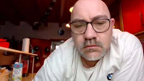 lover010983 online show from February 2025 07:06:02 AM