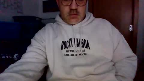 lover010983 online show from January 2026 07:35:01 AM