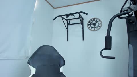 Snapshot of lover_fitnessboy chatting on January 2025 07:35:01 PM kevin online show from January 2025 07:35:01 PM