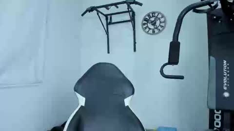 Snapshot of lover_fitnessboy chatting on February 2025 01:10:01 AM kevin online show from February 2025 01:10:01 AM