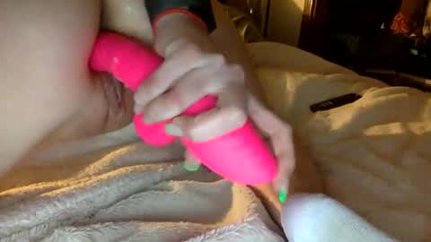 Snapshot of lovergirlsquirts chatting on March 2026 04:48:01 AM lovergirlsquirts online show from March 2026 04:48:01 AM