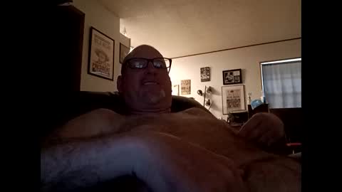 loverofmany online show from May 2026 10:22:02 PM