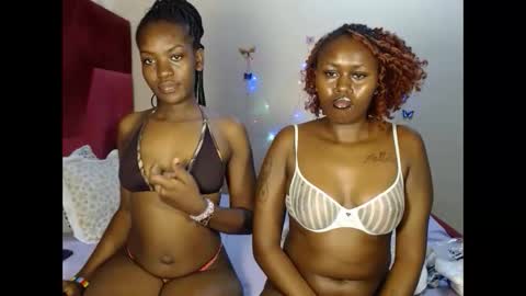 Snapshot of lovers_echo chatting on November 2025 05:02:02 PM lovers_echo online show from November 2025 05:02:02 PM