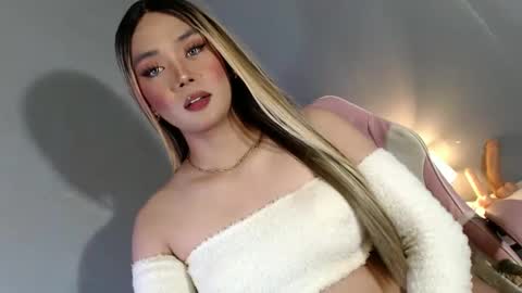 Snapshot of lovers_moon22 chatting on January 2025 09:47:02 PM lovers moon22 online show from January 2025 09:47:02 PM