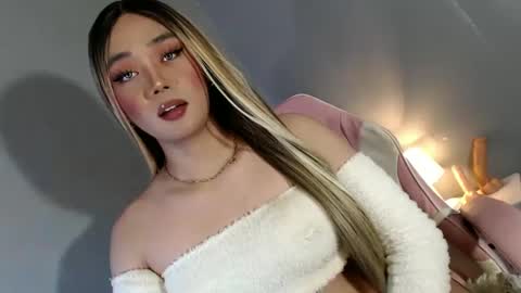 Snapshot of lovers_moon22 chatting on January 2025 09:53:01 PM lovers moon22 online show from January 2025 09:53:01 PM