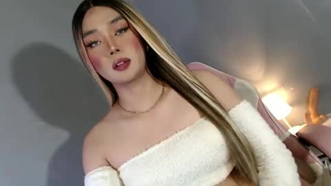 Snapshot of lovers_moon22 chatting on January 2025 10:01:01 PM lovers moon22 online show from January 2025 10:01:01 PM