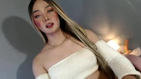 Snapshot of lovers_moon22 chatting on January 2025 10:38:01 PM lovers moon22 online show from January 2025 10:38:01 PM