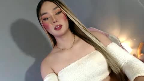 Snapshot of lovers_moon22 chatting on January 2025 10:32:02 PM lovers moon22 online show from January 2025 10:32:02 PM