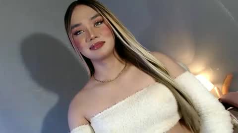 Snapshot of lovers_moon22 chatting on February 2025 11:16:02 PM lovers moon22 online show from February 2025 11:16:02 PM