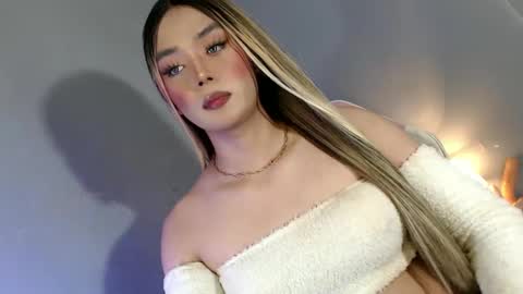 Snapshot of lovers_moon22 chatting on February 2025 11:15:02 PM lovers moon22 online show from February 2025 11:15:02 PM