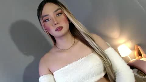 Snapshot of lovers_moon22 chatting on February 2025 12:46:01 AM lovers moon22 online show from February 2025 12:46:01 AM