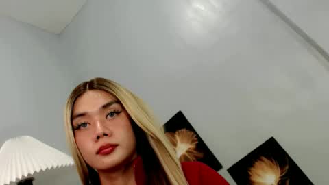 Snapshot of lovers_moon22 chatting on September 2025 03:45:01 PM lovers moon22 online show from September 2025 03:45:01 PM