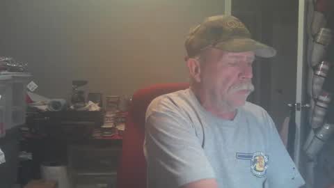 loves_pimk_snapper online show from December 2024 03:32:01 AM