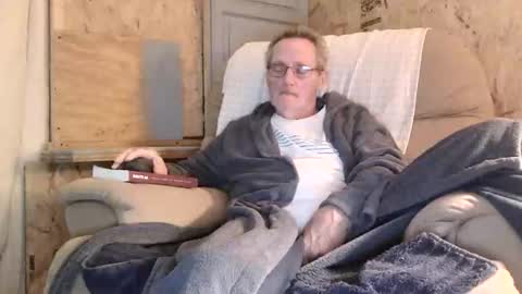 Snapshot of lovesex6565 chatting on November 2025 01:50:01 PM just here to have fun and cum online show from November 2025 01:50:01 PM