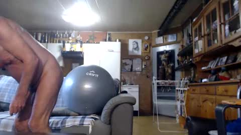 aaron online show from November 2025 11:43:01 AM