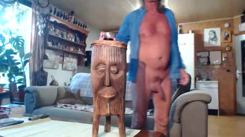 aaron online show from November 2025 11:21:02 AM