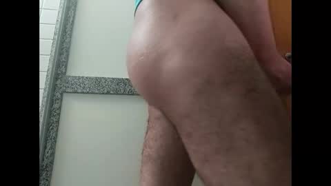 Snapshot of lovetobeseen1000 chatting on September 2025 02:41:01 PM Lovetobeseen online show from September 2025 02:41:01 PM