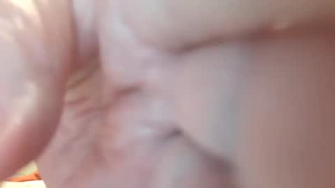 Lovetobeseen9 online show from October 2025 11:52:02 AM