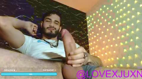 lovexjuxn77 online show from April 2026 08:45:02 PM