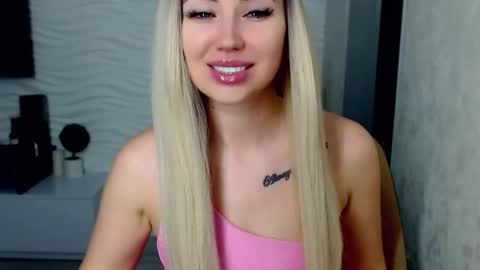 Rosie  online show from January 2025 12:04:02 PM