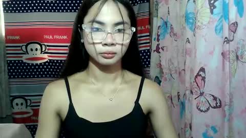 Snapshot of loving_rhean chatting on May 2026 03:35:01 AM loving_rhean online show from May 2026 03:35:01 AM