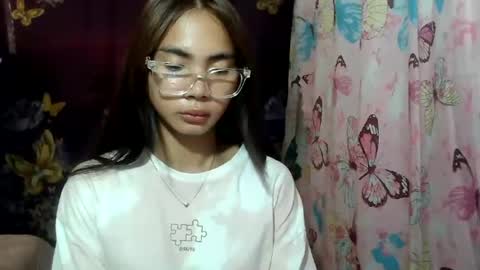 loving_rhean online show from June 2026 12:13:01 AM