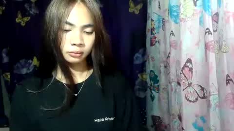 loving_rhean online show from June 2026 12:18:02 PM