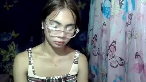 loving_rhean online show from June 2026 12:20:02 PM