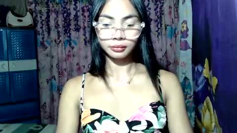 loving_rhean online show from July 2026 11:48:02 AM
