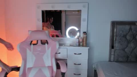 Snapshot of lovingdarcy_ chatting on October 2025 11:00:01 AM Susana online show from October 2025 11:00:01 AM