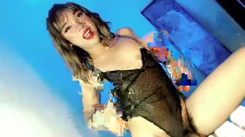 Snapshot of lovingmonaru969 chatting on January 2025 01:05:01 PM Lovingmonaru969 online show from January 2025 01:05:01 PM