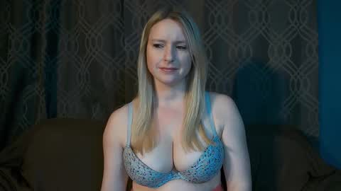 Summer online show from May 2026 02:31:02 AM