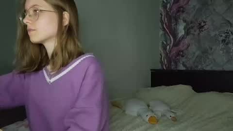 Snapshot of lowress chatting on March 2025 11:28:01 AM Karmell online show from March 2025 11:28:01 AM