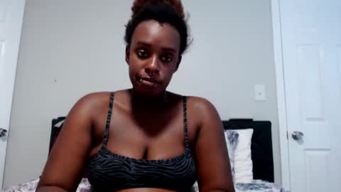 loyalbambi online show from March 2025 08:52:01 PM