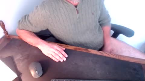 Snapshot of lreed090 chatting on February 2025 10:11:02 PM lreed090 online show from February 2025 10:11:02 PM