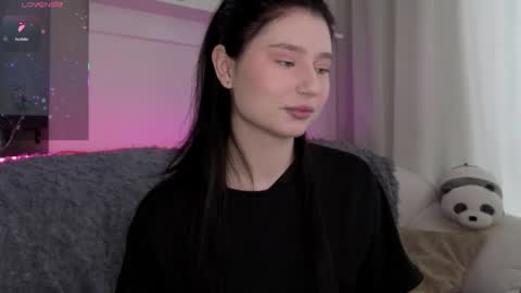 Lua online show from April 2026 06:19:01 AM